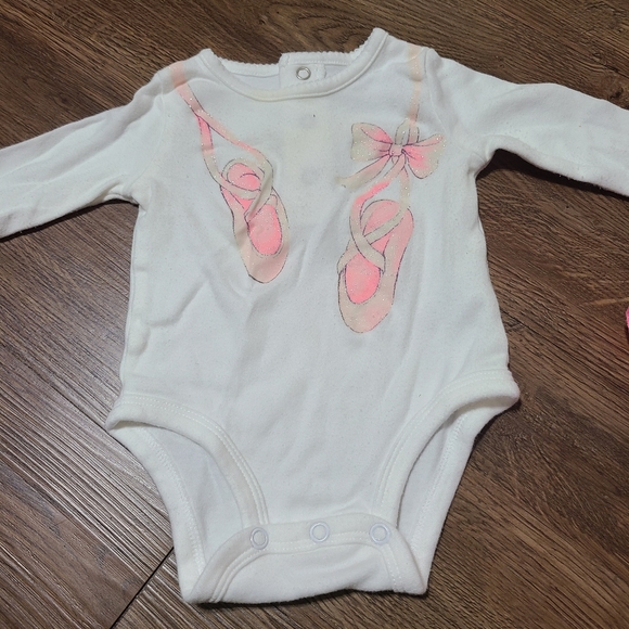 2 piece Outfit - Picture 2 of 3